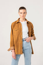 Load image into Gallery viewer, Women's Camel Suede Shirt Jacket