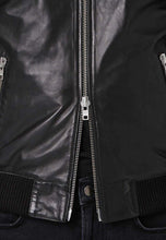 Load image into Gallery viewer, black bomber jacket men uk