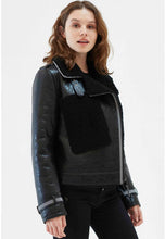 Load image into Gallery viewer, Women’s Black Leather Shearling Jacket