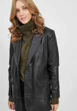 Load image into Gallery viewer, Women’s Oversized Black Leather Blazer