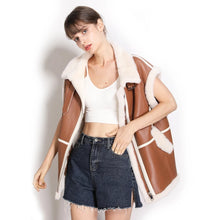 Load image into Gallery viewer, Women’s Camel Brown Leather Shearling Vest