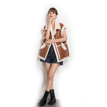 Load image into Gallery viewer, Women’s Camel Brown Leather Shearling Vest