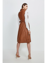 Load image into Gallery viewer, Women’s Sleeveless Tan Brown Sheepskin Leather Trench