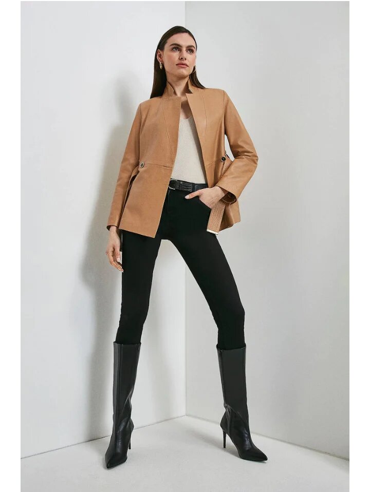 Women's Leather Blazer: A Perfect Combination of Style and Comfort