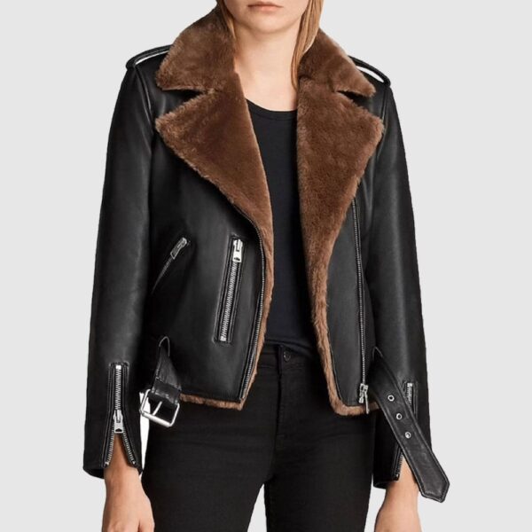 Why women love Aviator jacket so much, just like men?