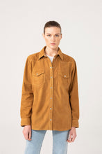 Load image into Gallery viewer, Elegant Women&#39;s Camel Suede Shirt Jacket
