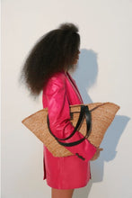 Load image into Gallery viewer, Women Single Breasted Pink Leather Blazer
