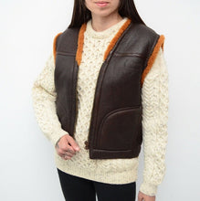 Load image into Gallery viewer, Women Vintage Leather Shearling Vest in Dark Brown
