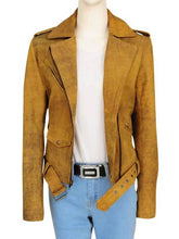 Load image into Gallery viewer, Women&#39;s Distressed Brown Leather Jacket
