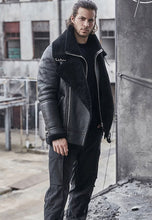 Load image into Gallery viewer, Mens Leather Jacket With Fur Collar
