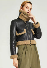 Load image into Gallery viewer, Women’s Black Leather Brown Shearling Big Collared Jacket
