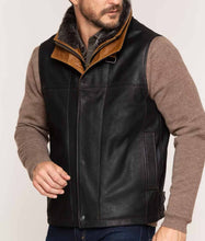 Load image into Gallery viewer, Men’s Black Leather Vest Removable Shearling Collar
